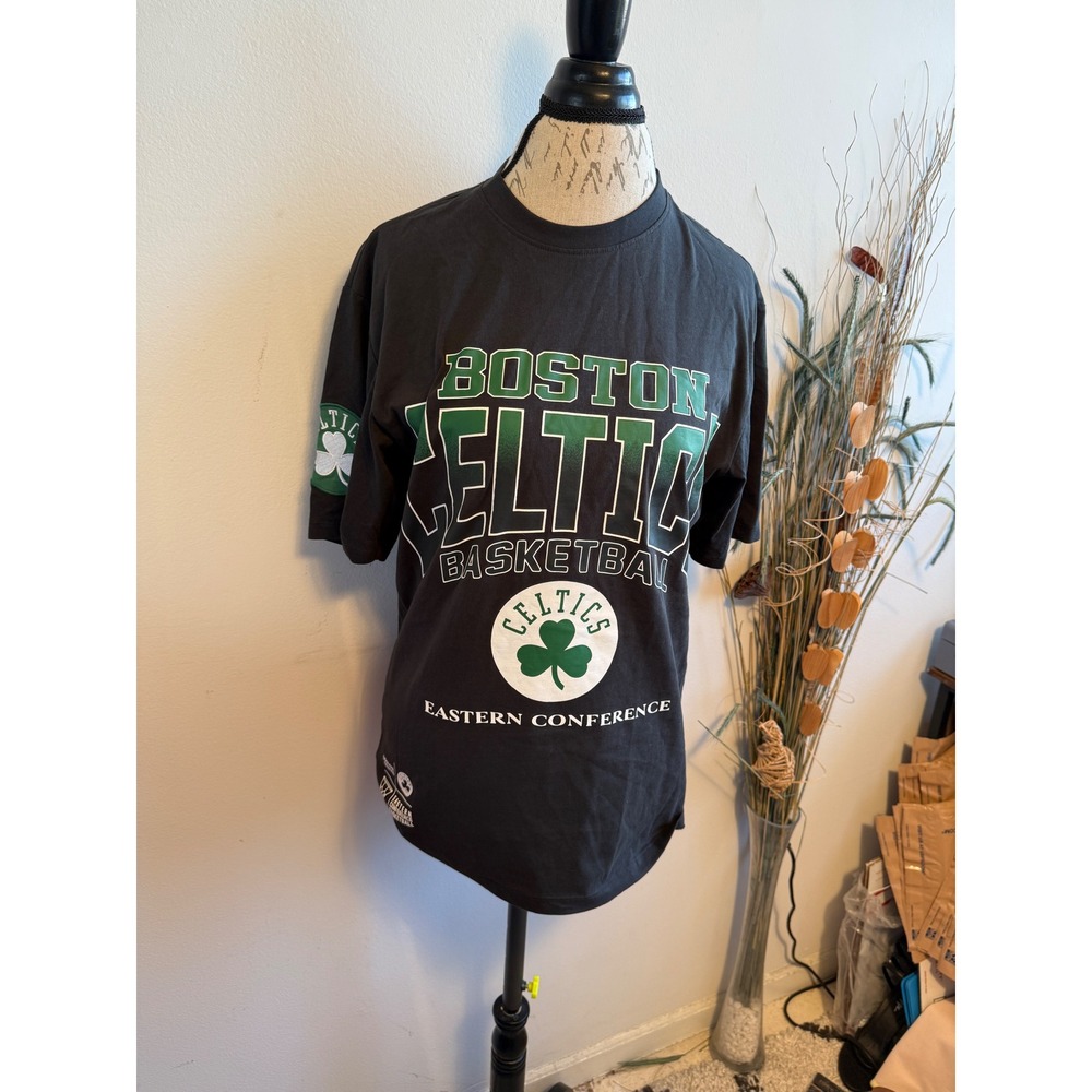 NBA Boston Celtics Eastern Conference Graphic T-Shirt Black‎ Mens XS Basketball